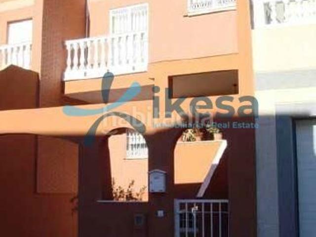 Chalet en venta en Almería, Costacabana Loma Cabrera. Se vende Chalet en la localidad de Almería. Chalets.