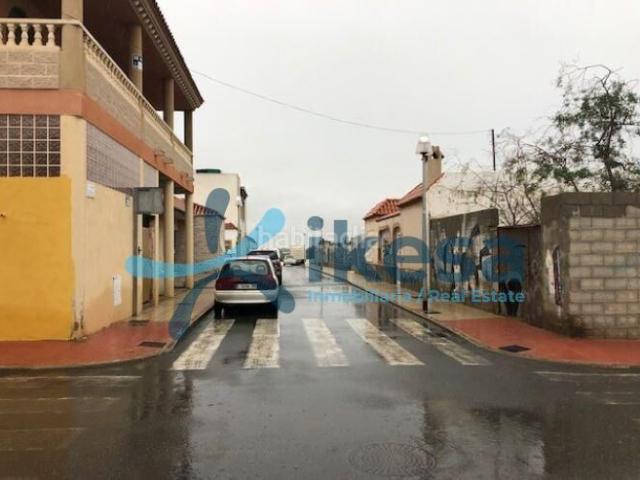 Chalet en venta en Almería, El Alquián. Se vende Chalet Independiente en la localidad de Almería. Chalets.