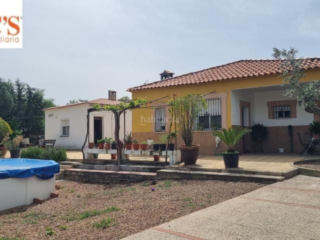 Chalet en venta en Almodóvar del Campo. VENTA CHALET INDEPENDIENTE ZONA PRÓXIMA URB VALLE ALCUDIA REF: 4061. Chalets Almodóvar del.