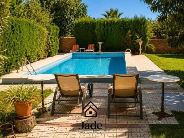 Chalet en venta en Almodóvar del Río, Cuevas bajas