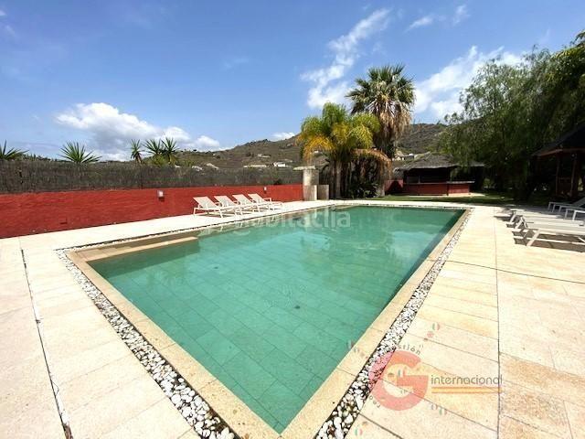 Chalet en venta en Almuñécar, Torrecuevas Lomas del Gato. AlmuñécarVilla. Chalets.