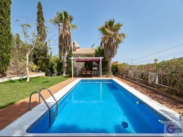 Chalet en venta en Almuñécar, Granada Costa Tropical