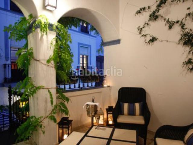 Chalet en venta en Aracena. DoñaCasa ofrece magnífica propiedad con licencia de hotel en el corazón de Aracena. Chalets.