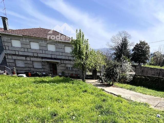 Chalet en venta en Arbo. Arbo. Chalets.