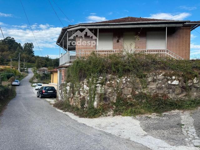 Chalet en venta en Arbo. Arbo. Chalets.
