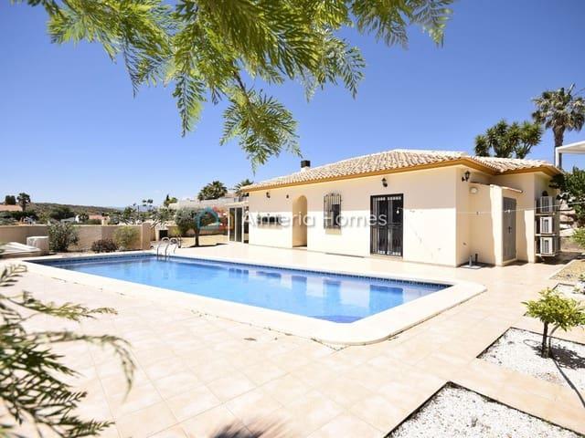 Chalet en venta en Arboleas, Almería