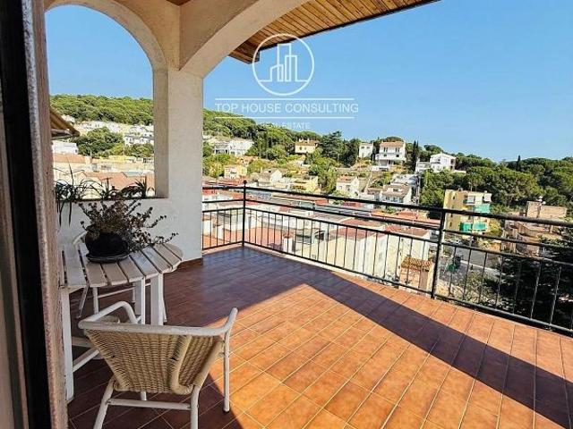 Chalet en venta en Arenys de Munt, de 417 m² 7 habitaciones por 750.000