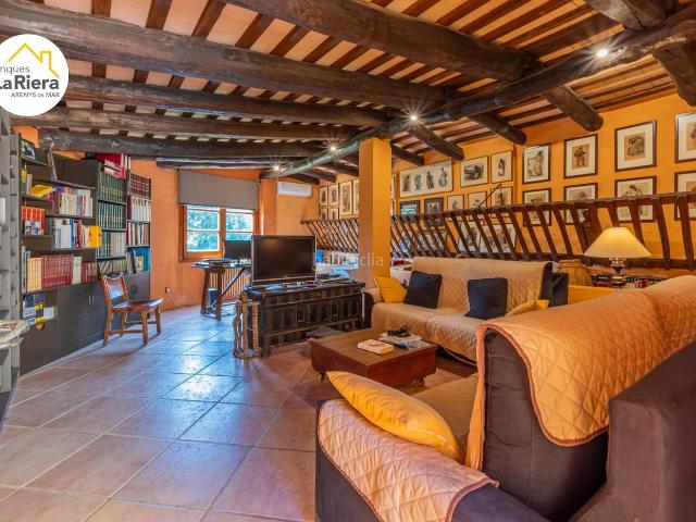 Chalet en venta en Arenys de Munt. ESPLENDIDA MASIA CATALANA DEL SIGLO XVIII. Chalets Arenys de.