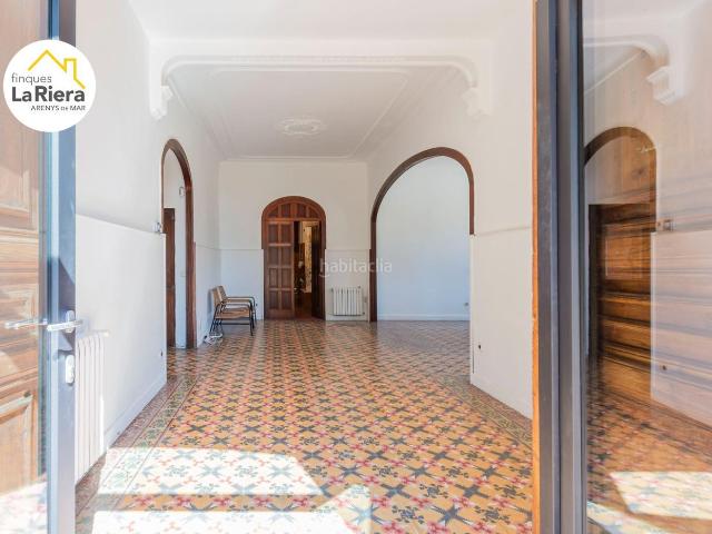 Chalet en venta en Arenys de Munt. FANTASTICA CASA MODERNISTA CON LICENCIA TURISTICA EN ARENYS DE MUNT. Chalets Arenys de.