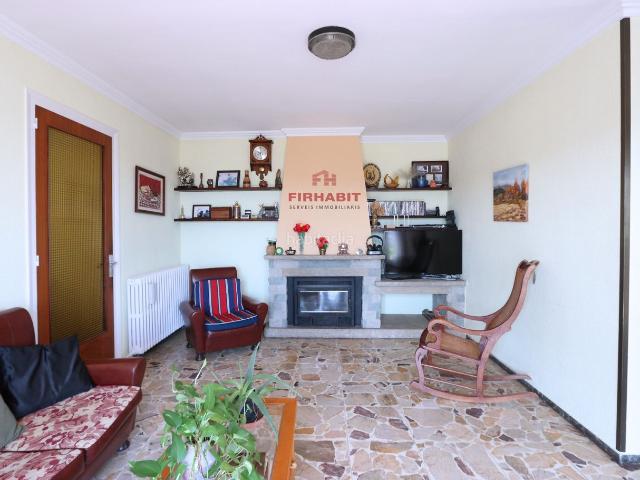 Chalet en venta en Arenys de Mar, Zona alta. casa a cuatro vientos construida en una sola planta !. Chalets Arenys de.