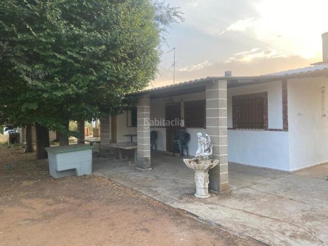 Chalet en venta en Argamasilla de Calatrava. REF 24090 CHALET CAMINO ALDEA DEL REY. Chalets Argamasilla de.