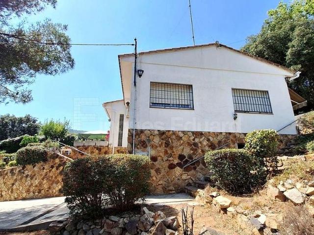 Chalet en venta en Argentona, de 126 m² 4 habitaciones por 350.000