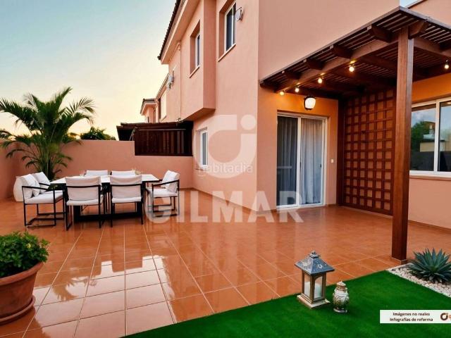 Chalet en venta en Arona, Palm Mar. Chalet Pareado en Palm Mar. Chalets.