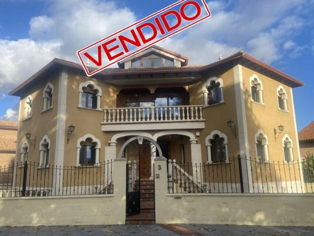 Chalet en venta en Arroyo de la Encomienda, La Vega
