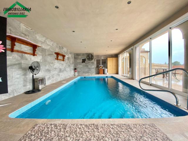 Chalet en venta en Aspe, Urbanización Montesol
