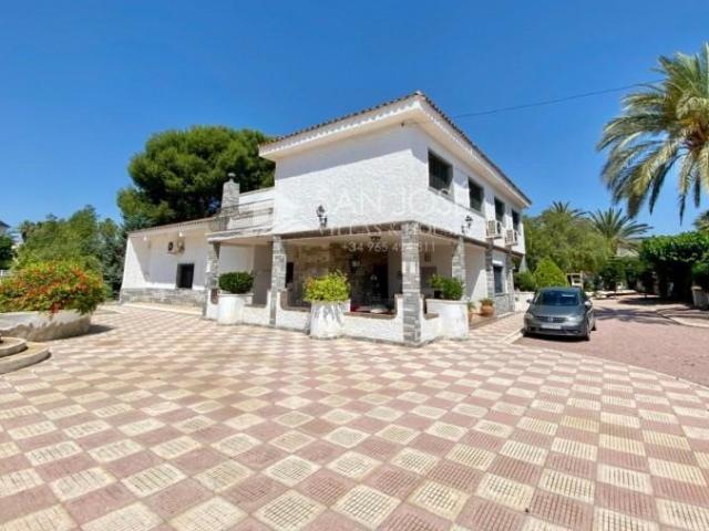 Chalet en venta en Aspe, Aspe