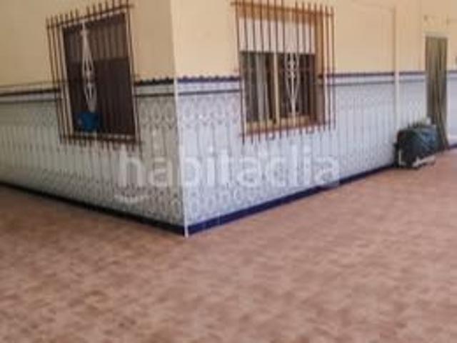 Chalet en venta en Aspe, Las Fuentes Los Cipreses. Chalet independiente con amplia parcela cerca de Aspe, a solo 15 km de Elche. Chalets.