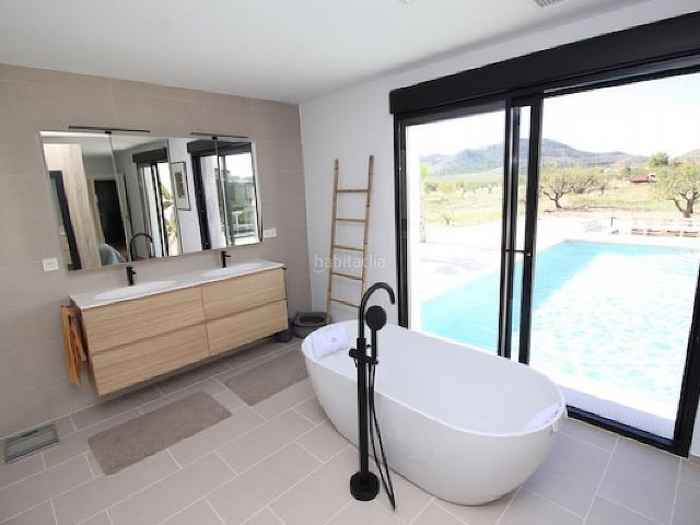 Chalet en venta en Aspe, Pedanías Oeste. Villa Med Nueva construcción 375.670. Chalets.