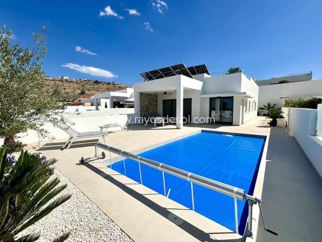Chalet en venta en Atalaya Park, Alicante