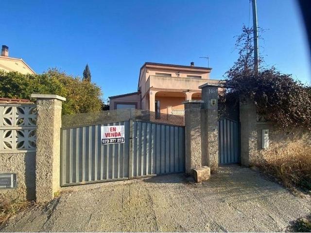 Chalet en venta en avenida D'andorra, Catllar, el, de 145 m² 4 habitaciones por 199.000