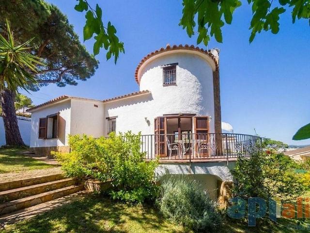 Chalet en venta en avenida Del Rosselló, Calonge, de 92 m² 3 habitaciones por 415.000