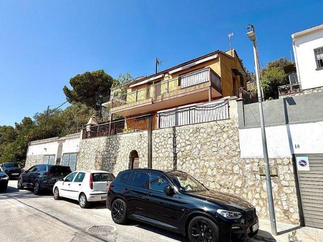 Chalet en venta en avenida Lituània, Calafell, de 71 m² 4 habitaciones por 258.000