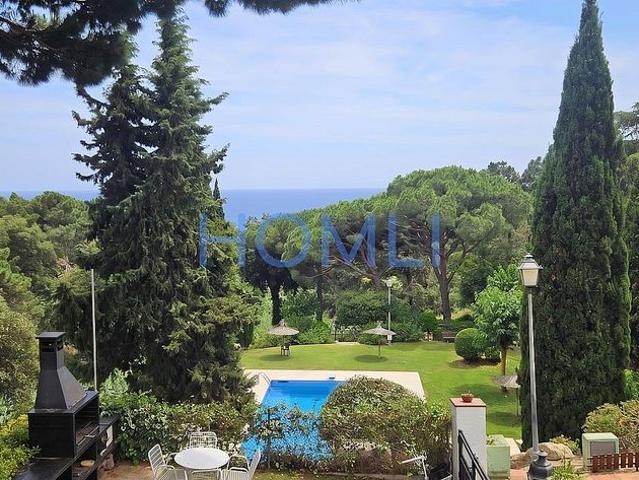 Chalet en venta en avenida Llevantina, Lloret de Mar, de 86 m² 3 habitaciones por 370.000