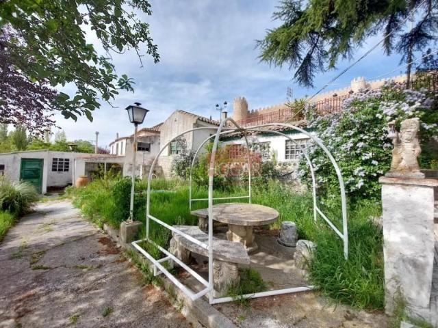 Chalet en venta en Ávila, Cuatro postes