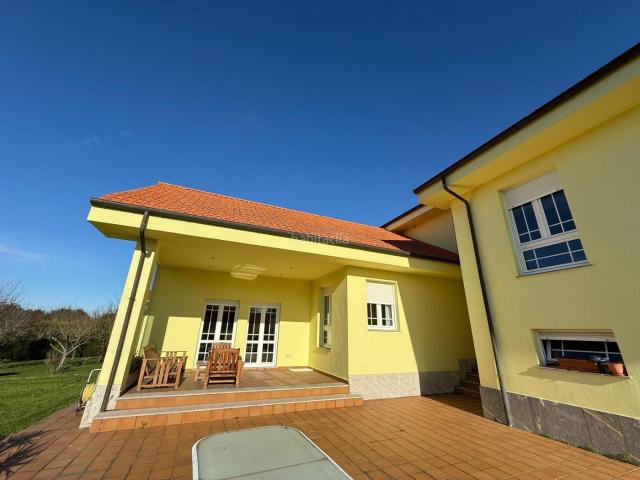 Chalet en venta en Avilés, El Carbayedo El Quirinal. CHALET AVILES. Chalets.