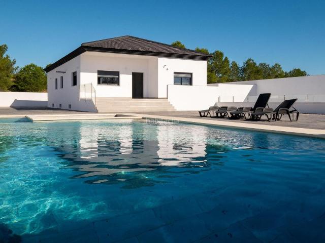 Chalet en venta en Ayamonte, Costa Esuri. CHALET INDEPENDIENTE. Chalets.