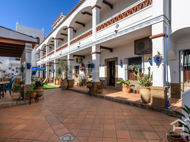 Chalet en venta en Ayamonte, Ayamonte ciudad. Chalets.