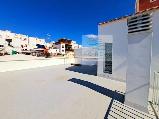 Chalet en venta en Ayamonte, Ayamonte ciudad. PRECIOSA CASA EN EL CENTRO DE AYAMONTE. Chalets.