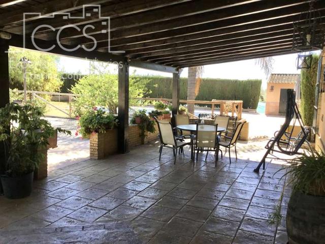 Chalet en venta en Aznalcázar