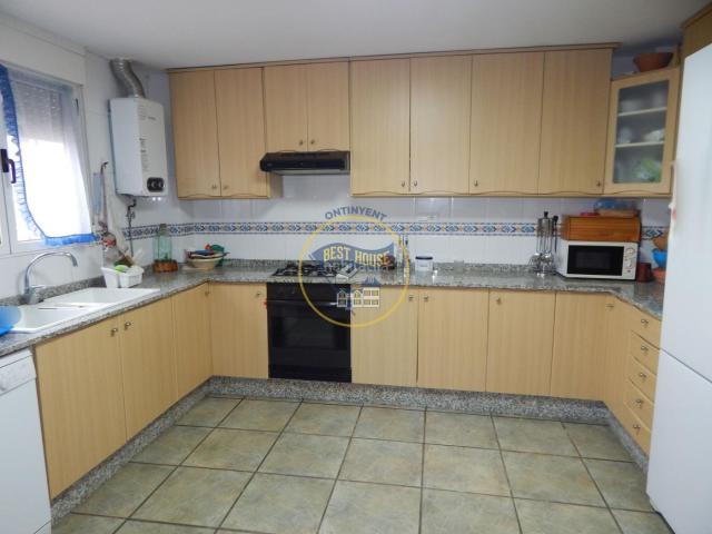 Chalet en venta en Bocairent. CHALET CON PISCINA Y VISTAS PRIVILEGIADAS. Chalets.
