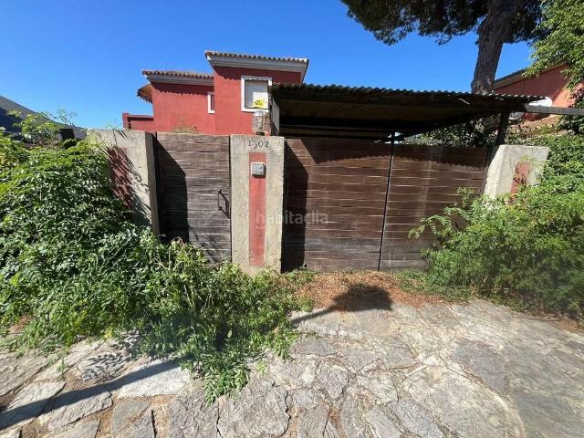 Chalet en venta en Bollullos de la Mitación. Magnífico chalet independiente en la Urbanización La Juliana, Bollullos de la Mitación. Chalets Bollullos de la.