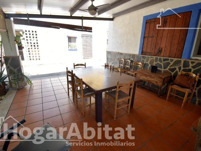 Chalet en venta en Borriol. CHALET AMPLIO Y REFORMADO CON PISCINA, GARAJE Y PARCELA RÚSTICA. Chalets.