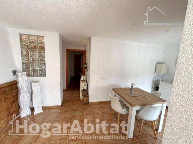 Chalet en venta en Borriol. REFORMADO, EXTERIOR Y LUMINOSO EN URBANIZACIÓN CON PISCINA, TERRAZAS Y GARAJE. Chalets.