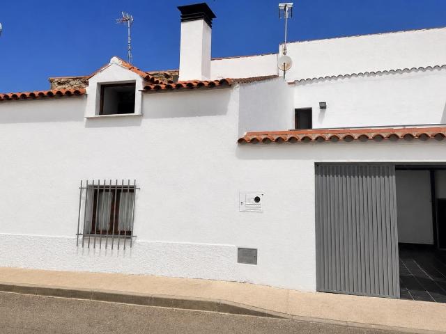 Chalet en venta en Babilafuente Salamanca