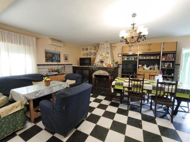 Chalet en venta en Badajoz, Botoa