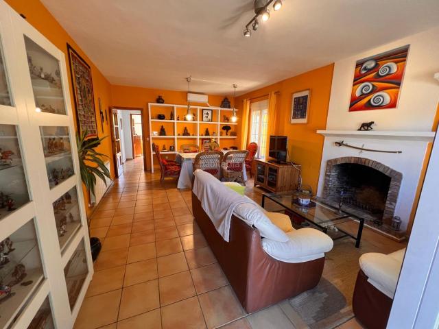 Chalet en venta en Badajoz, Las Vaguadas. MAGNÍFICO CHALET PRÓXIMO A BADAJOZ. Chalets.