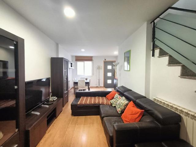 Chalet en venta en Badalona, de 140 m² 3 habitaciones por 579.000