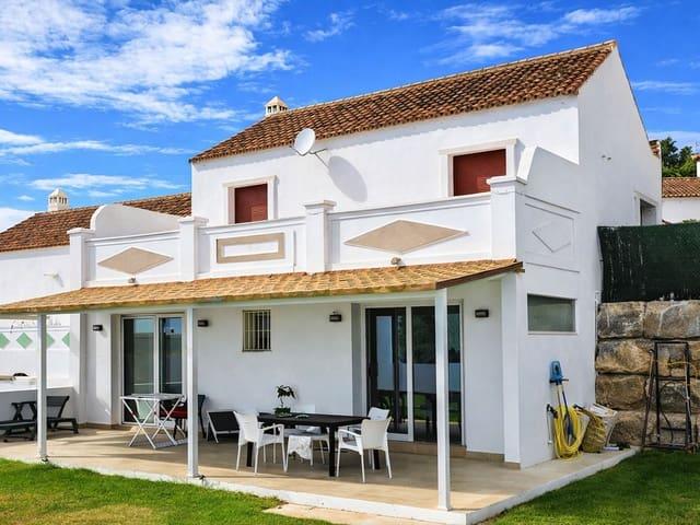 Casa en venta en Bahia de Casares, Málaga Costa del Sol