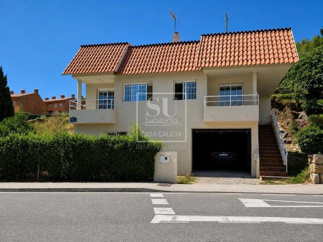 Chalet en venta en Baiona. Chalets.