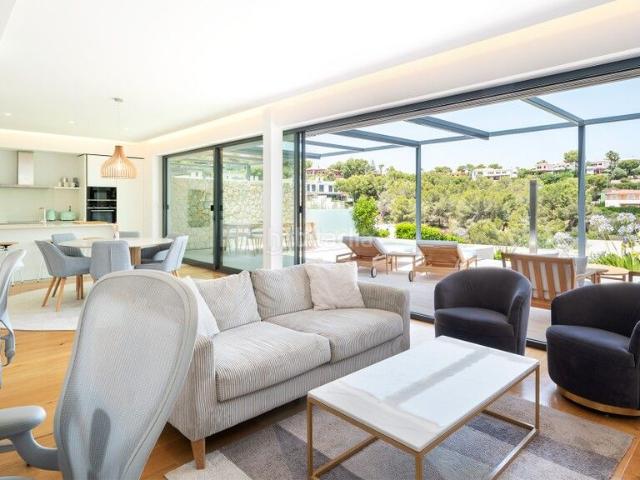 Chalet en venta en Baleares Calvià, Cala Vinyes. Un magnifico pareado de lujo con piscina propia en Cala Vinyes. Chalets.