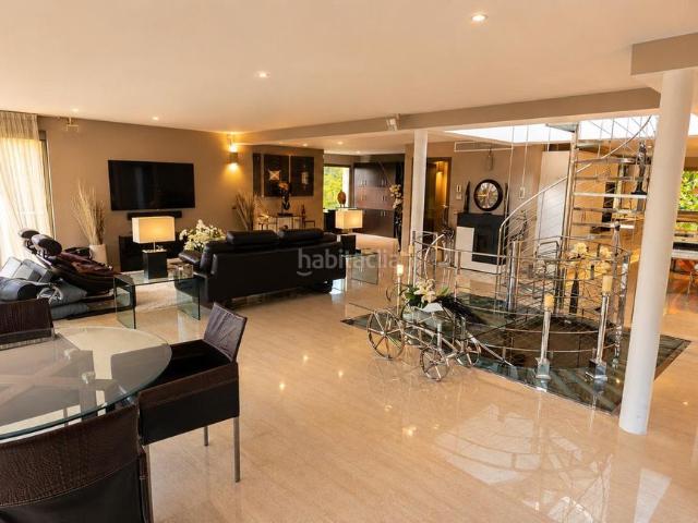 Chalet en venta en Baleares Calvià, Costa d´en Blanes. Villa mediterránea con piscina y vistas al mar en Costa den Blanes. Chalets.