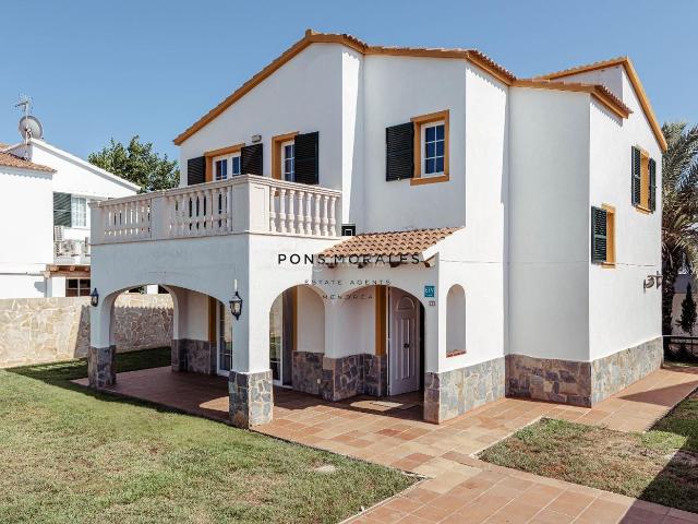 Chalet en venta en Baleares Ciutadella de Menorca, Cala Blanca. Villa con Licencia Turística a 200m de la Playa en Ciutadella de Menorca. Chalets Ciutadella de.