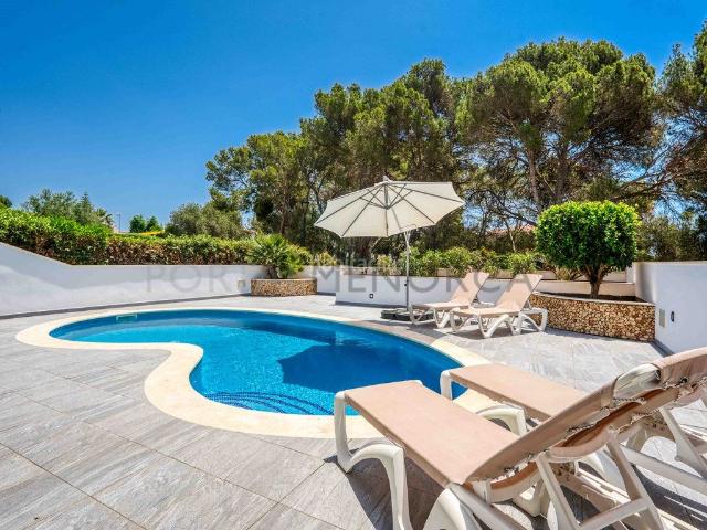 Chalet en venta en Baleares Ciutadella de Menorca, Cala d´En Bosch Serpentona. Chalet con potencial de ingresos, dos viviendas y dos piscinas en Cala Galdana. Chalets Ciutadella de.