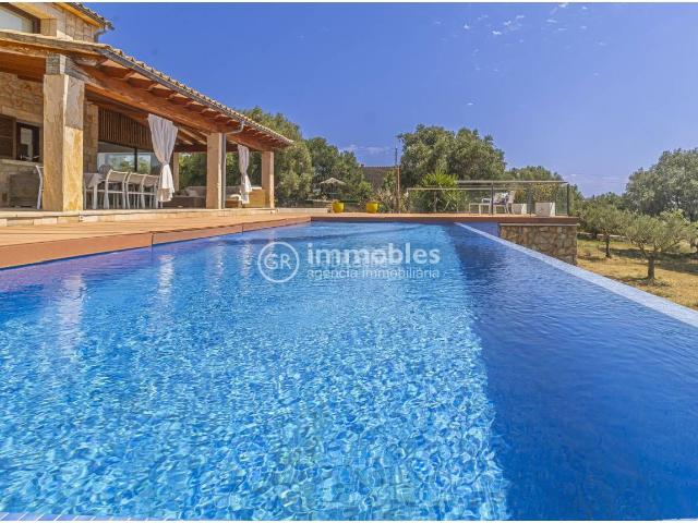 Chalet en venta en Baleares Alaró. EXCLUSIVA PROPIEDAD CON ATARDECER DE ENSUEÑO. Chalets.