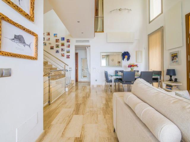 Chalet en venta en Baleares Alcúdia, Port d´Alcúdia Platja dÁlcúdia. Excepcional Villa con licencia de alquiler y vistas al mar. Chalets.