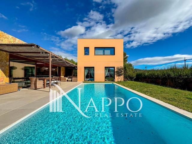 Chalet en venta en Baleares Bunyola. Espectacular casa independiente, nueva construcción en Sa Coma de Bunyola. Chalets.